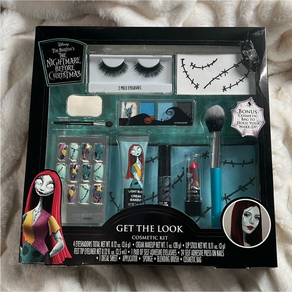 Disney Black and Blue Lashes Makeup